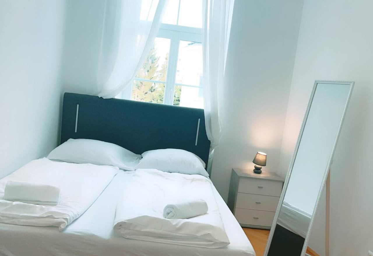 Deluxe Rooms In Keplerplatz Vienna Exterior photo