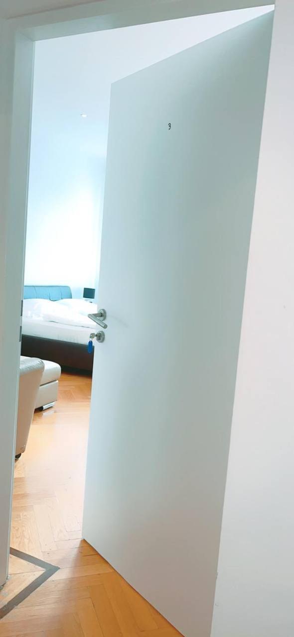 Deluxe Rooms In Keplerplatz Vienna Exterior photo